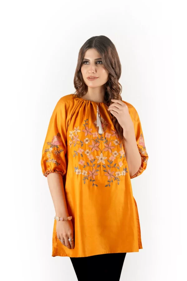 linen-embroidered-kurti