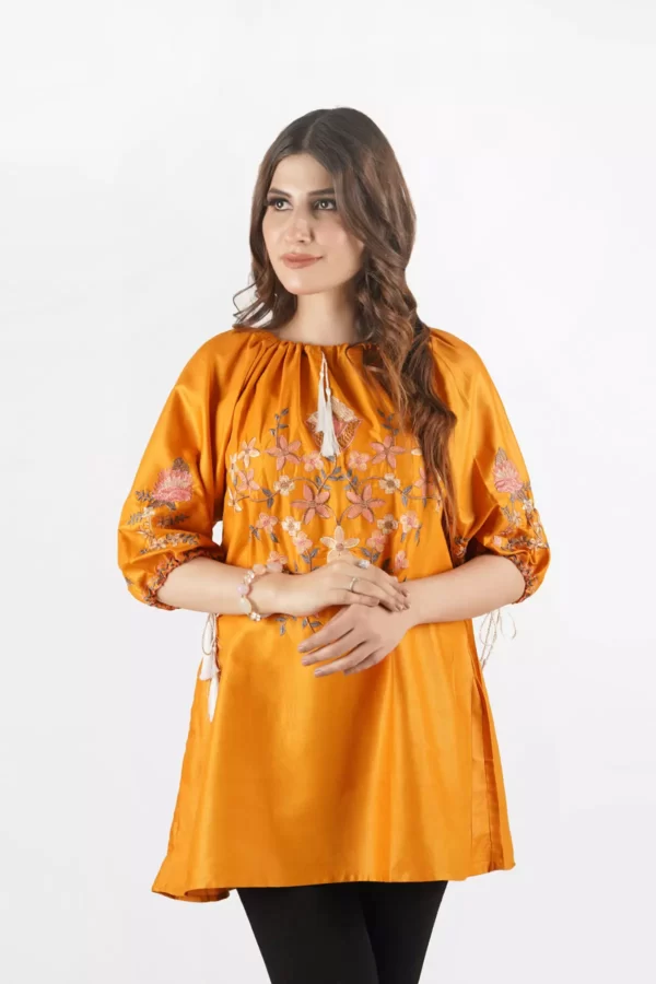 linen-embroidered-kurti